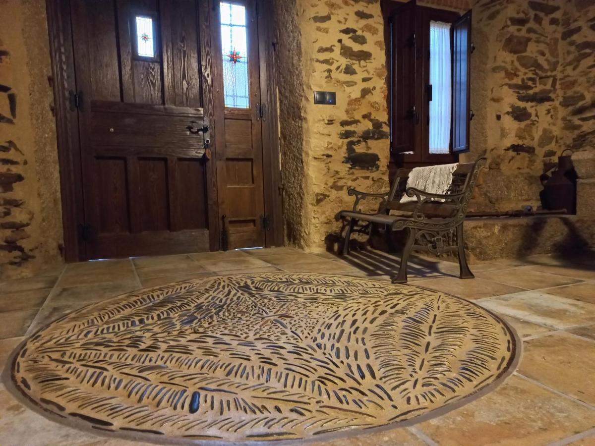 Casa Rural La Moraquintana Villa Santibanez el Bajo Exterior foto