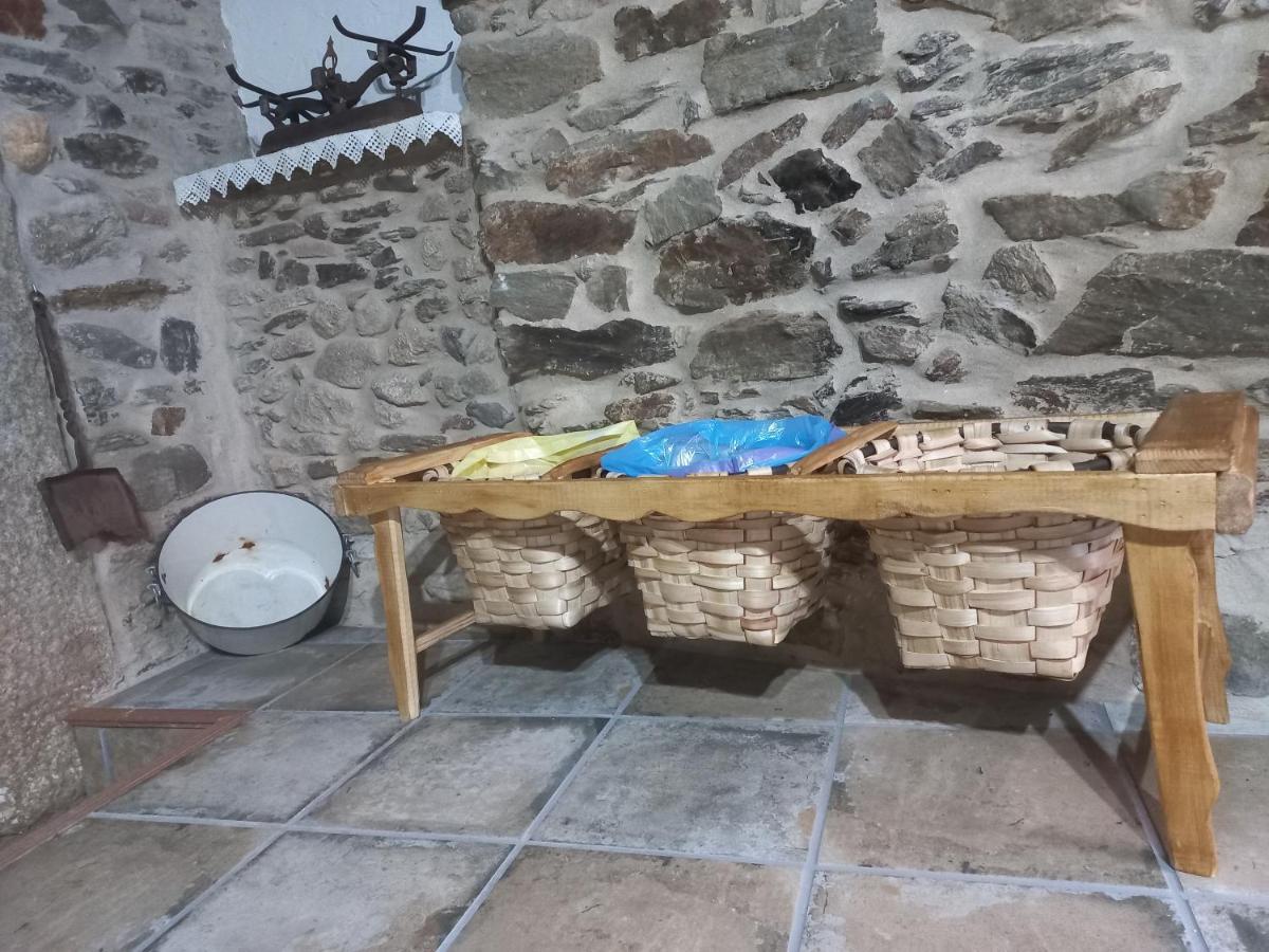 Casa Rural La Moraquintana Villa Santibanez el Bajo Exterior foto